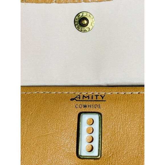 Amity Ladies Womens Tan Cowhide Leather Billfold Wallet Change Purse Clasp VTG - Picture 5 of 15